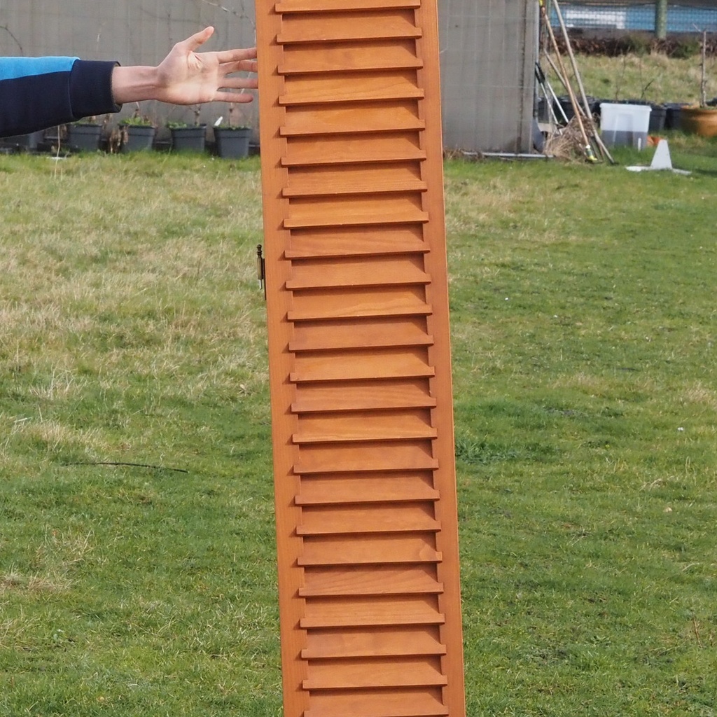 Wooden shutter (H. 250 cm x W. 30,5 cm)