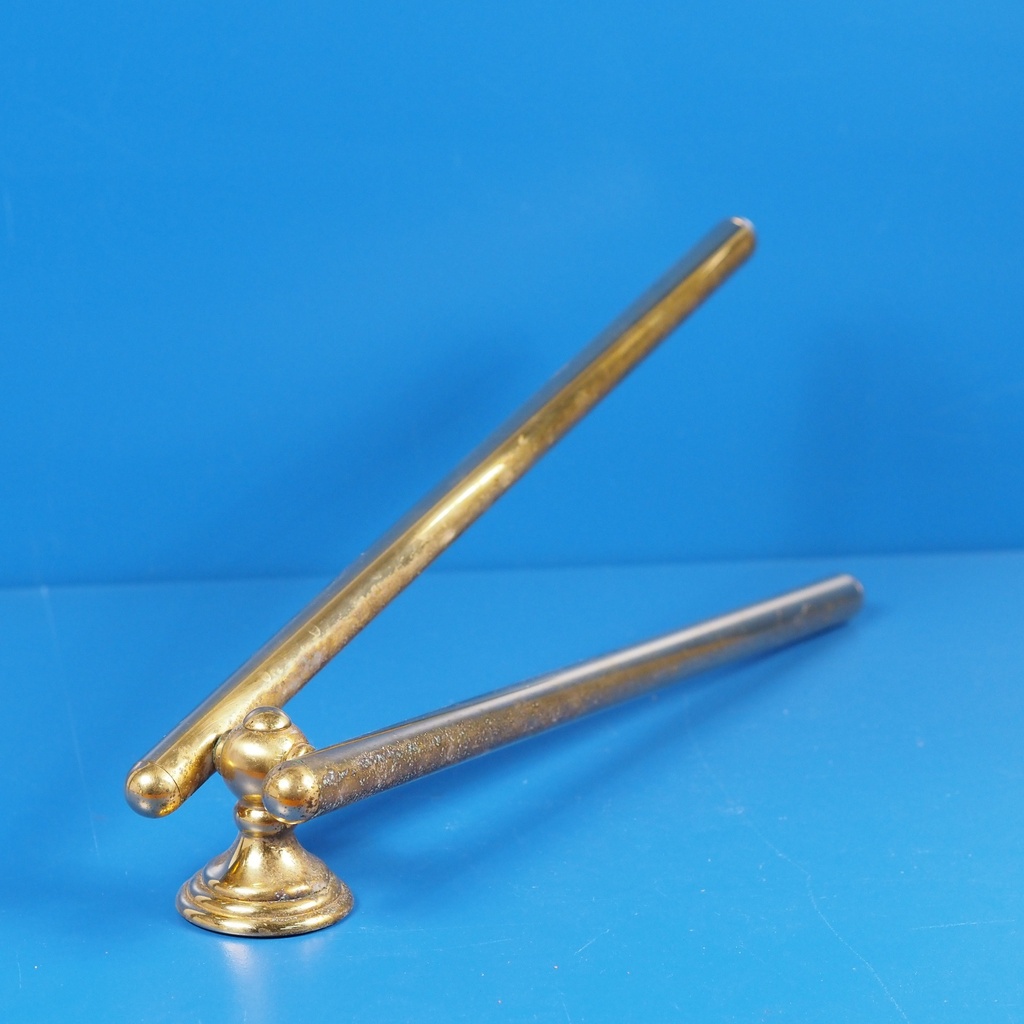 Two arm towel rack in brass