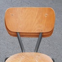 Stackable chair in plywood and lacquered steel