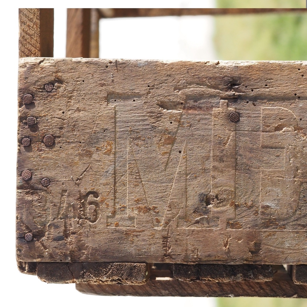 Wooden crate 'Meudon' from the Brasserie de la Marine (ca. 1960)