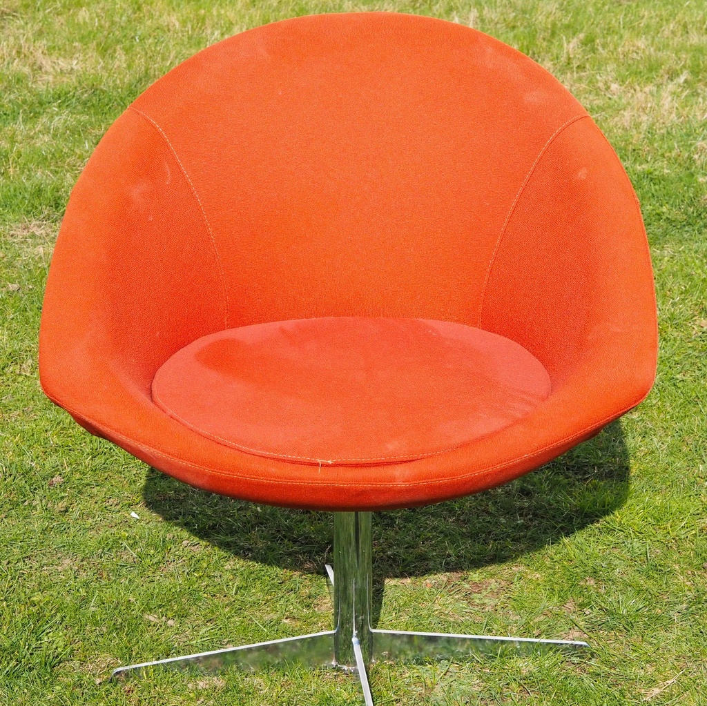 Lounge armchair 'Swan' by Arne Jacobsen for Fritz Hansen -