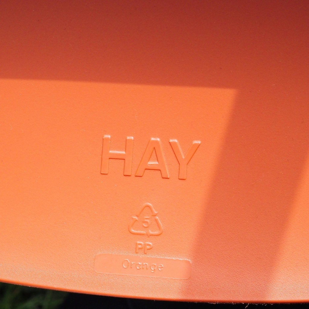 Chair 'AAC 22' by Hee Welling for HAY