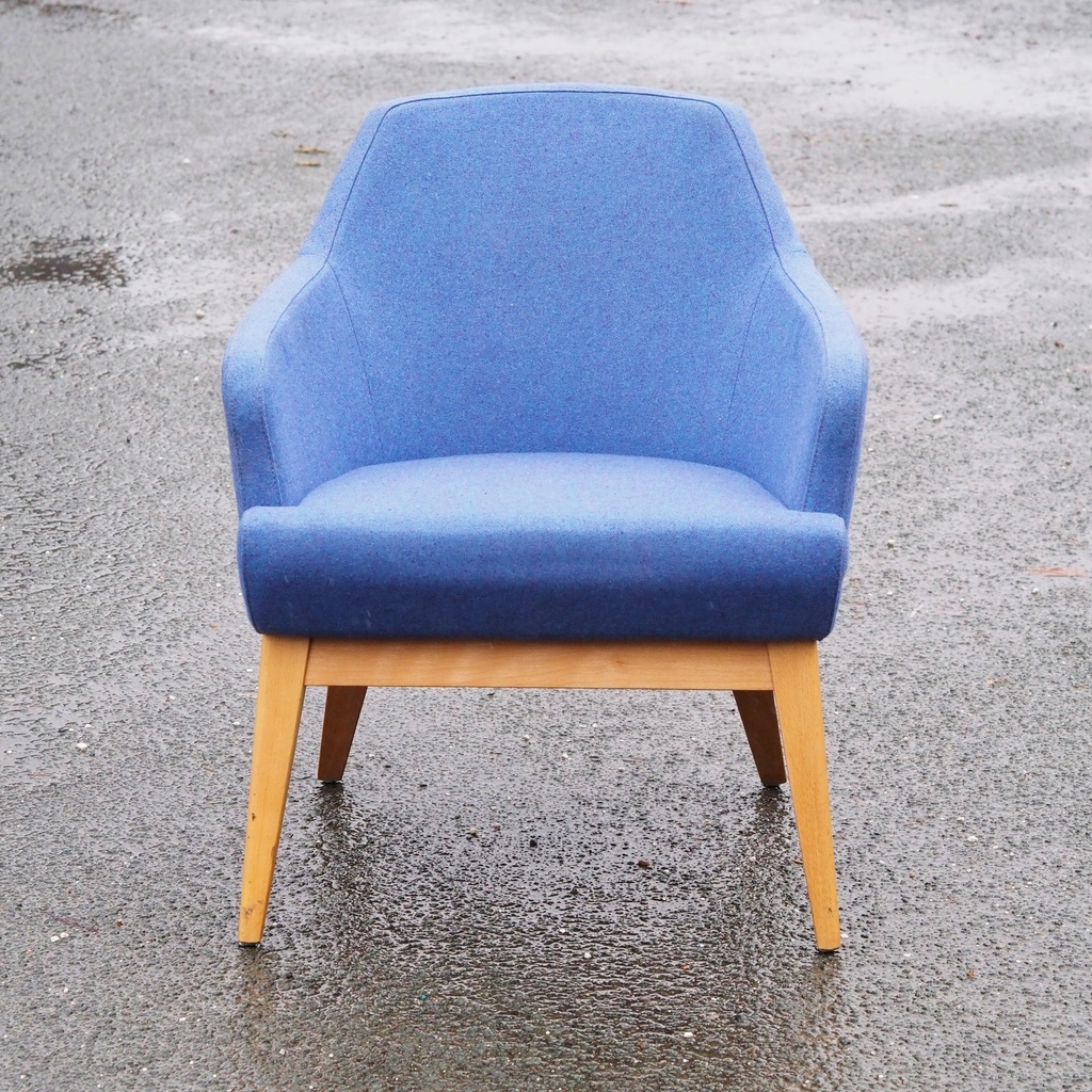 Lounge armchair 'Swan' by Arne Jacobsen for Fritz Hansen -