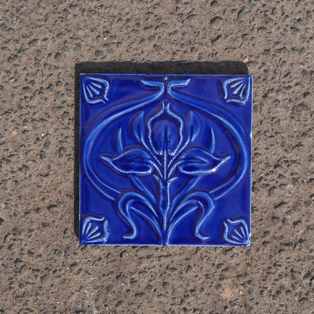 Box of 24 glazed terracotta wall tiles by Emery&Cie (15 x 15 cm) - Cobalt blue