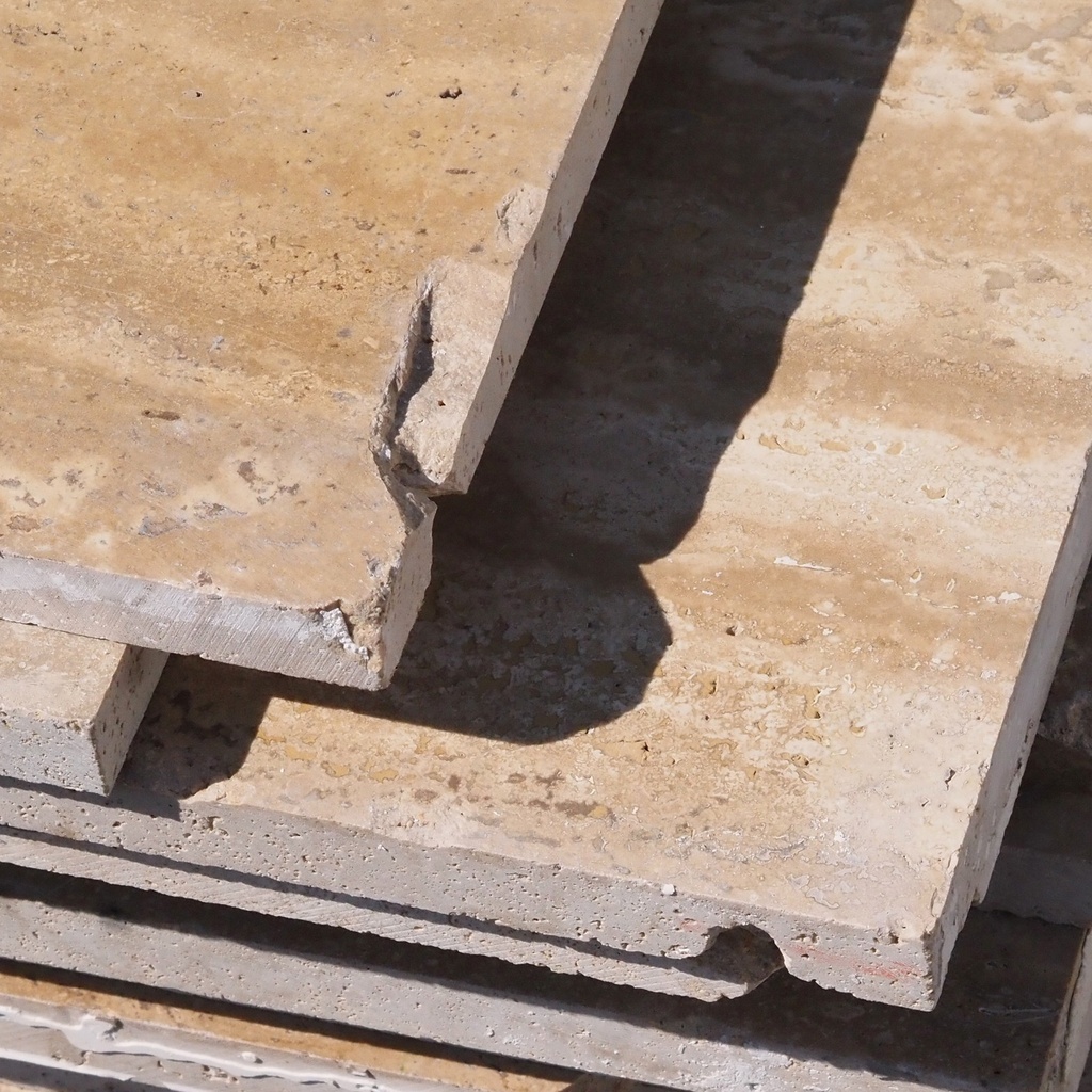 Travertine slabs from an office building in Paris (2,3 - 2,4 cm thick) - Sold per batch