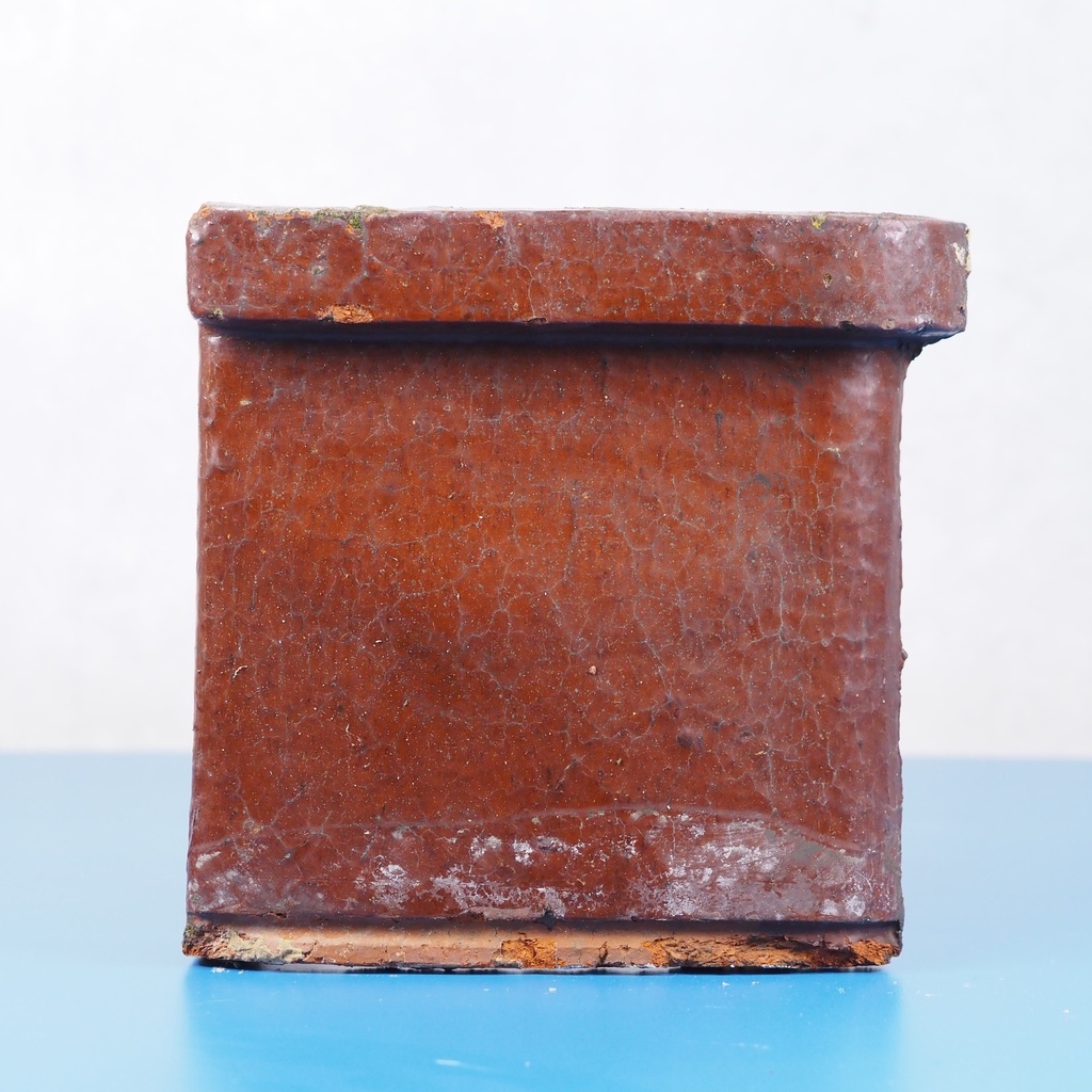 Wall coping tile in glazed clay (single slant)
