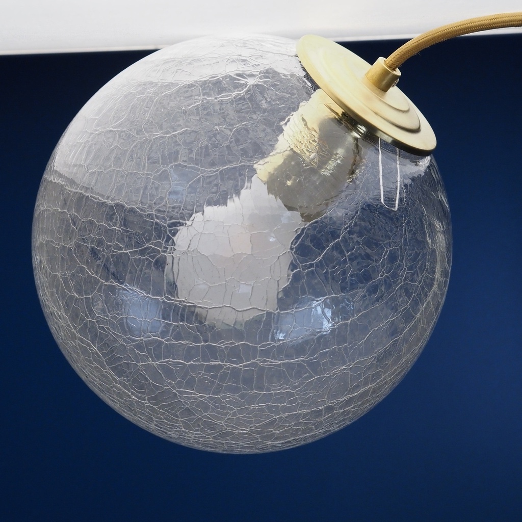 Hanging light 'Paco' in frosted glass