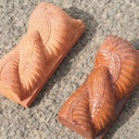 Embossed handmade frieze in terracotta by Emery&Cie (13,5 x 6 cm) - Snake (left)