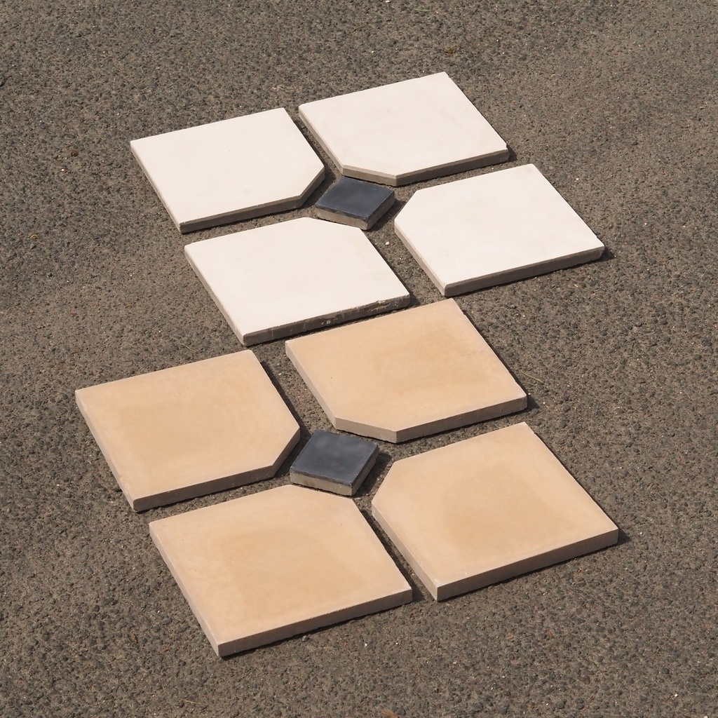 Box of 24 glazed terracotta wall tiles by Emery&Cie (15 x 15 cm) - Cobalt blue