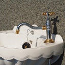 Double bathroom sink in green glazed porcelain by Villeroy & Boch