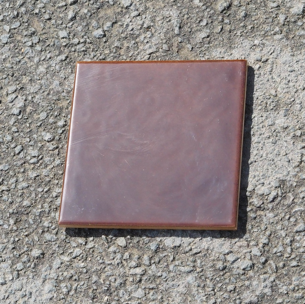 Handpainted glazed terracotta tile from the workshop of Agnès Emery (various sizes) - Only available in our physical shop