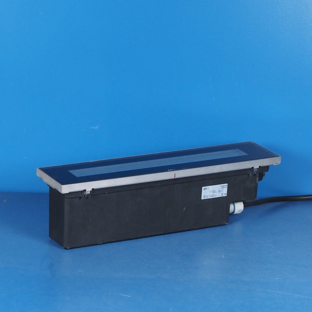 Site in-ground luminaire  ‘32811.000 version 1’ by Erco