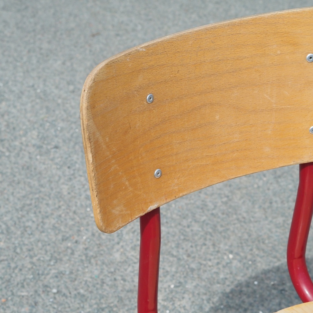 Stackable chair in varnished beech plywood and powder coated steel