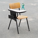 Stackable chair 'DSC 106' by Giancarlo Piretti for Anonima Castelli (ca. 1965) - With folding tablet