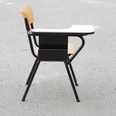 Stackable chair 'DSC 106' by Giancarlo Piretti for Anonima Castelli (ca. 1965) - With folding tablet
