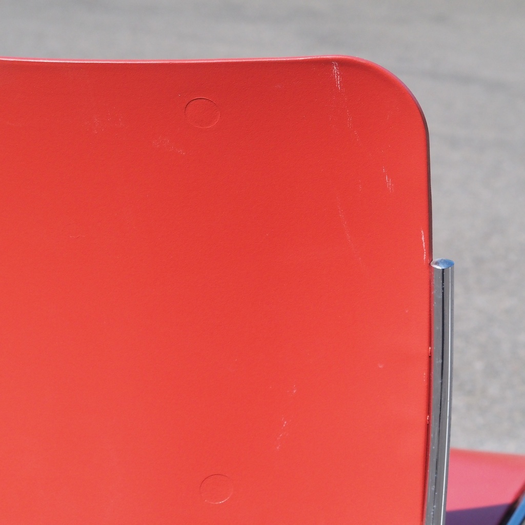 Stackable chair '40/4' by David Rowland for Howe in polyamide