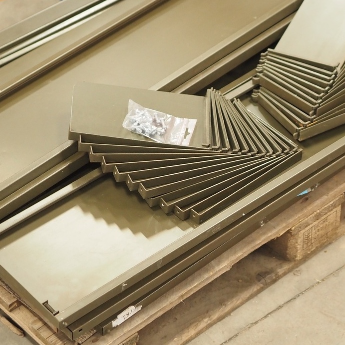 Double book shelf by Moens (SNEAD) from the 'Book Tower' by Henri Van de Velde - 12 shelves (210 x 86 cm)