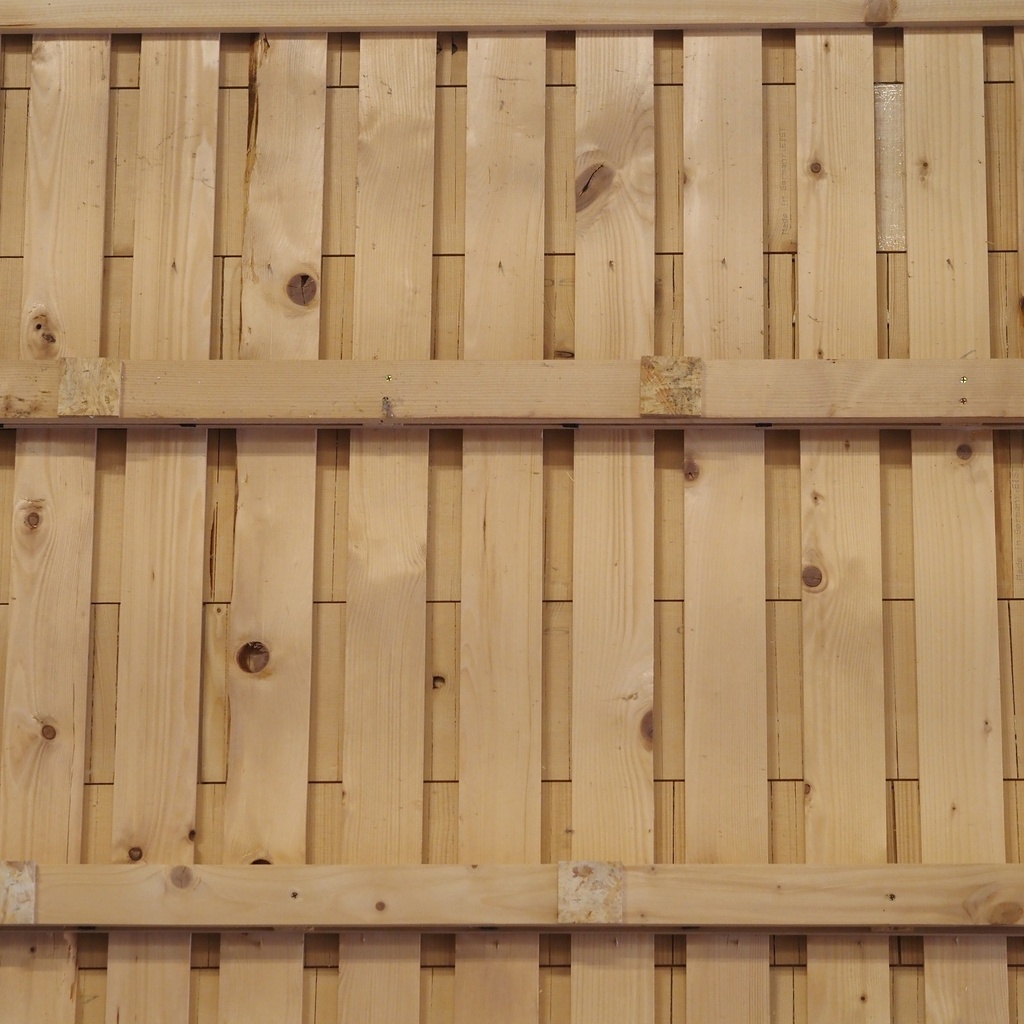 Gymnasium floor panel in 3-ply with oak top layer (±244 x ±122 cm) - Only available in our physical shop on Friday 24/07 & Saturday 25/07