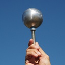Handmade glass cabinet knob 'Bubble' by Emery&Cie (⌀ 8 cm)