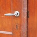 Door in varnished solid pine with textured glass panels (H. 216,5 x W. 82,8 cm) - Right