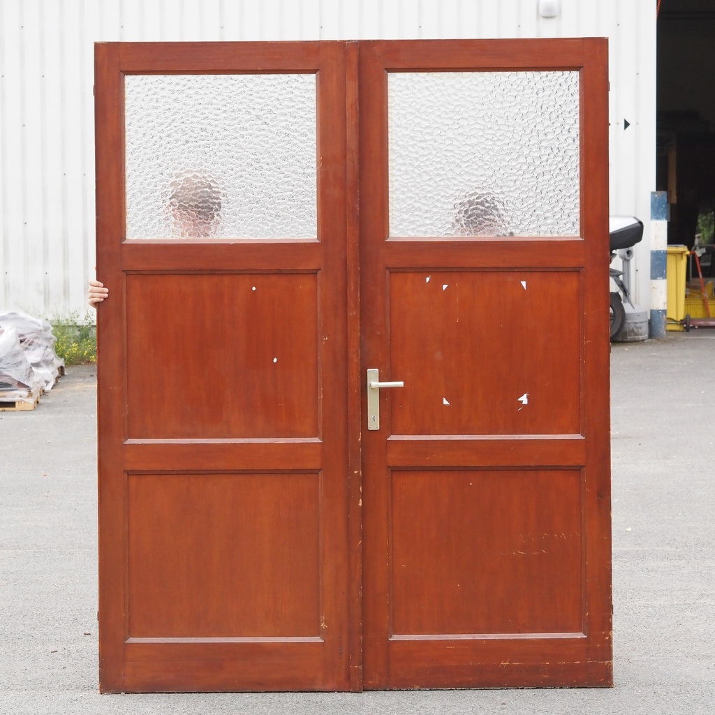 Door in varnished solid pine with textured glass panels (H. 216,5 x W. 82,8 cm) - Right