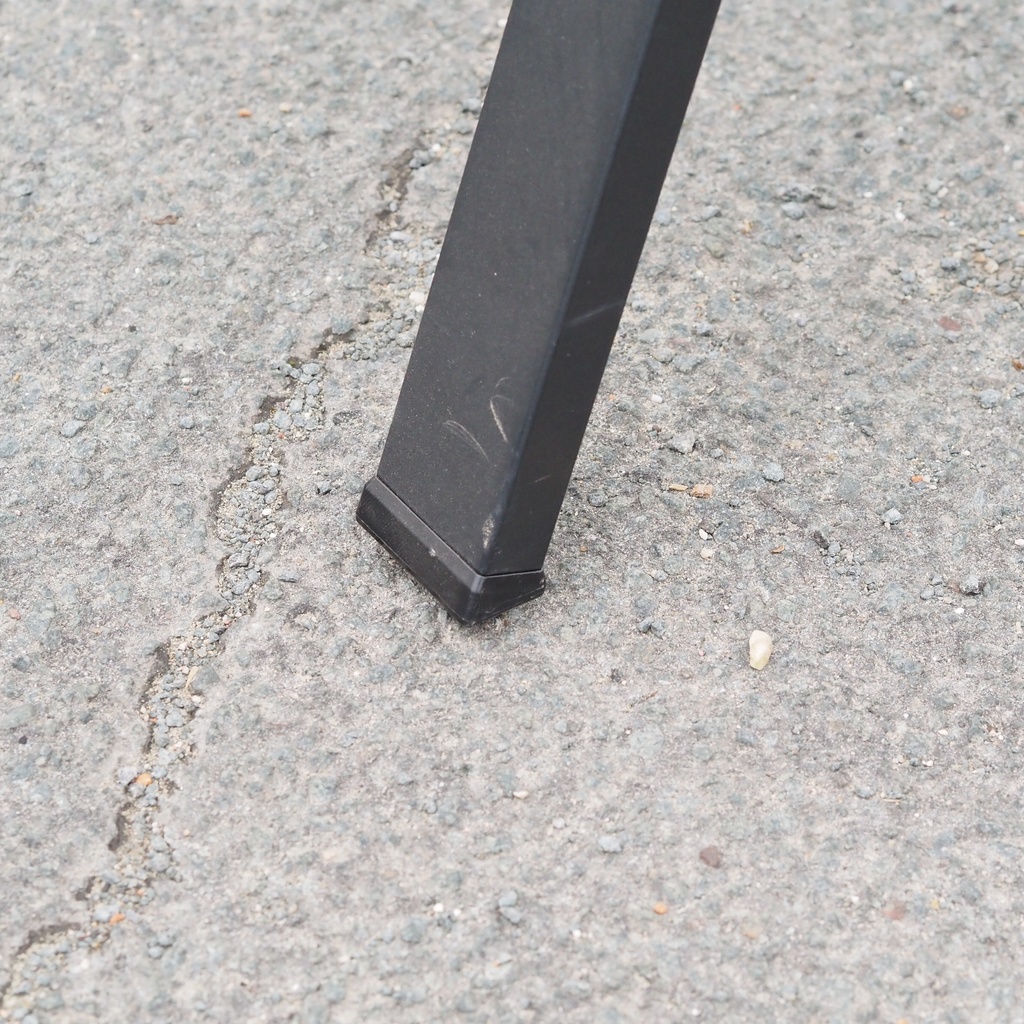Table by Christophe Gevers (L. 140 cm)