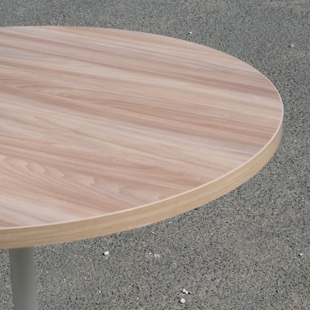 Round table 'Paddle' by Benoit Deneufbourg for Cruso (ø 90 cm) - Various colors