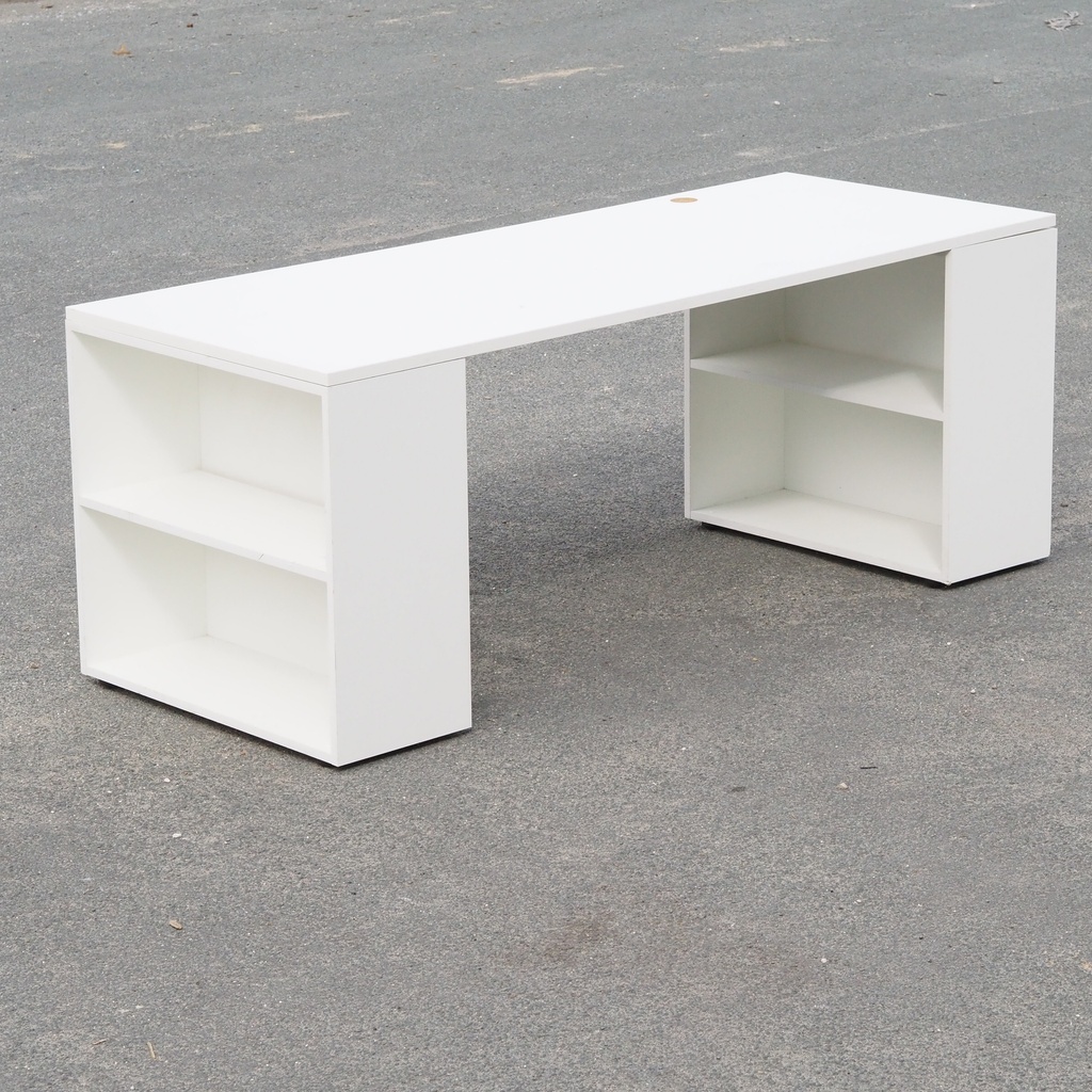 Office table 'H2O' by Ibens & Bataille for Bulo (180 x 80 cm)