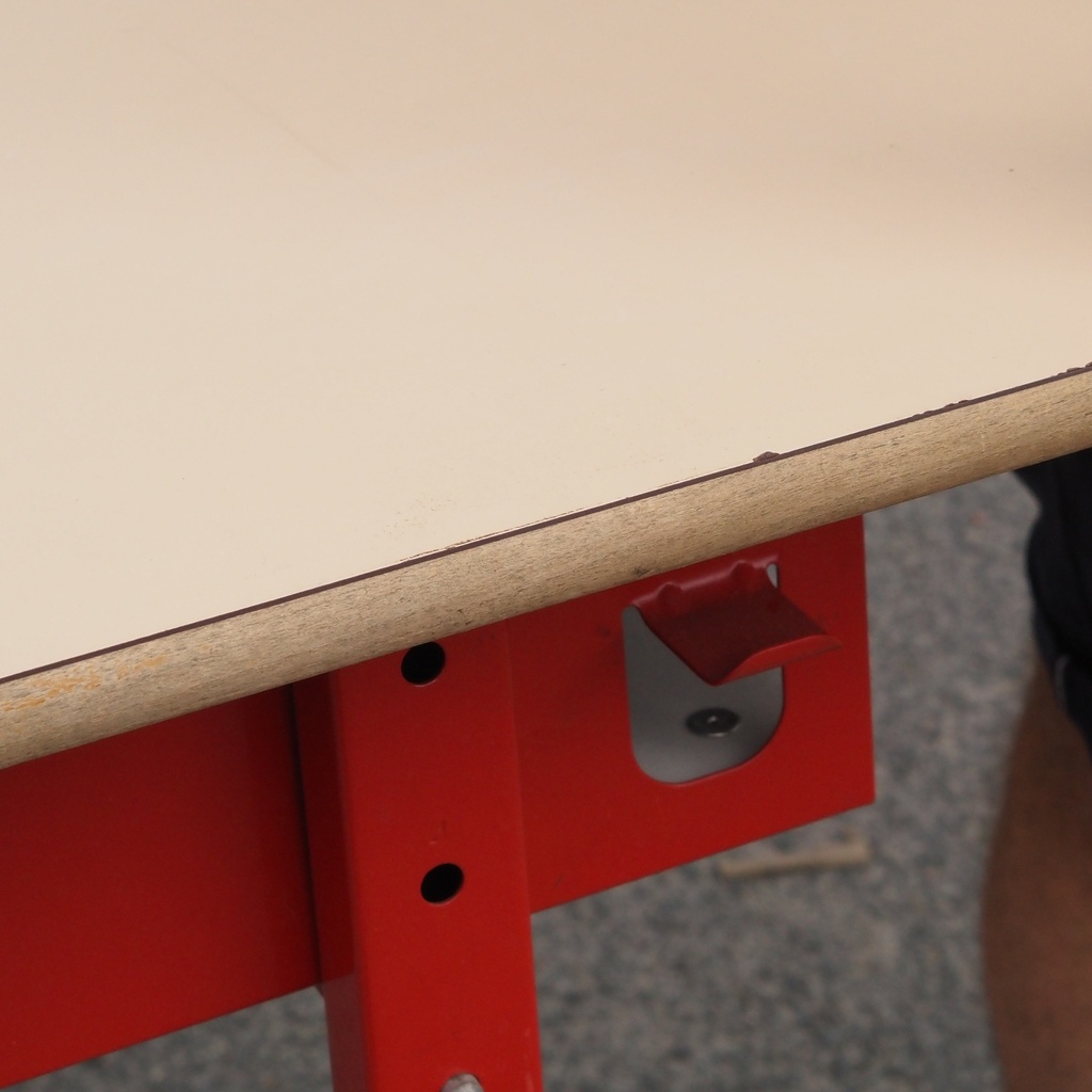 Cantilever double school desk (129,5 x 49 cm)