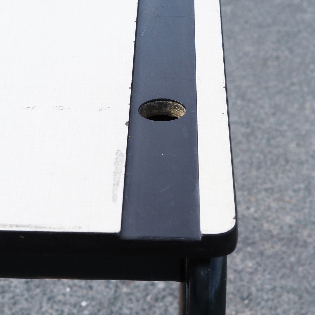 Office table 'H2O' by Ibens & Bataille for Bulo (180 x 80 cm)