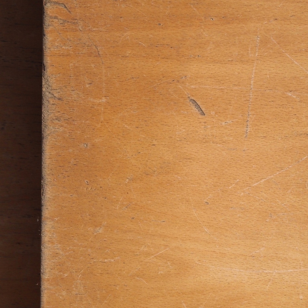 Stackable school chair in solid beech