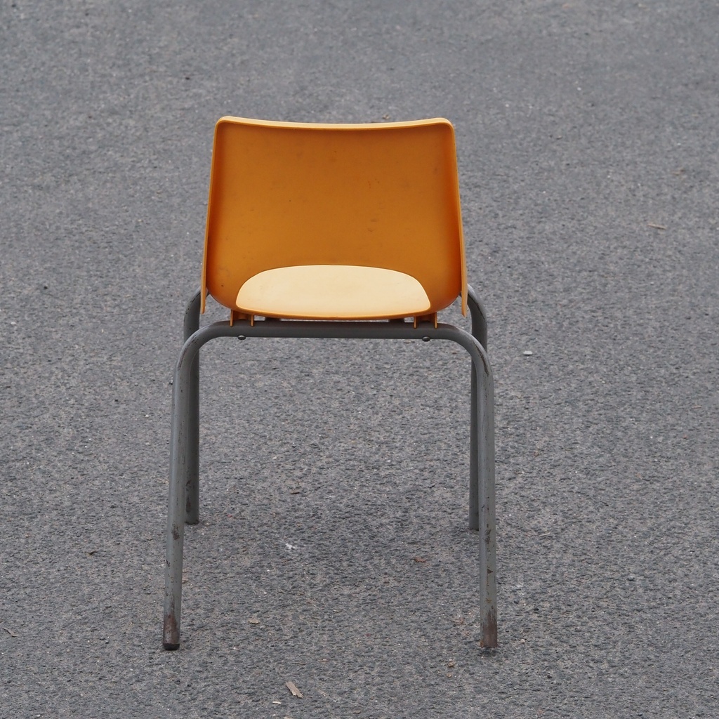 Stackable chair in varnished beech plywood and powder coated steel