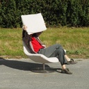 Lounge chair with removable fabric cover