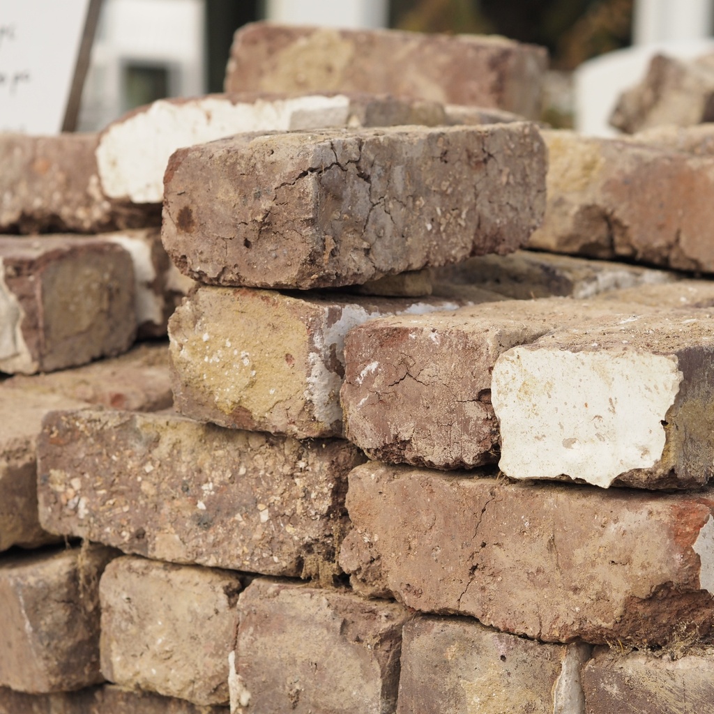 Veldovensteen-groot brick - Only available in our physical shop