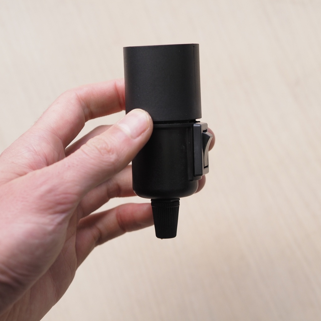 Black bakelite E27 socket with lamp switch