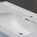Large bathroom sink in ceramic by Pozzi