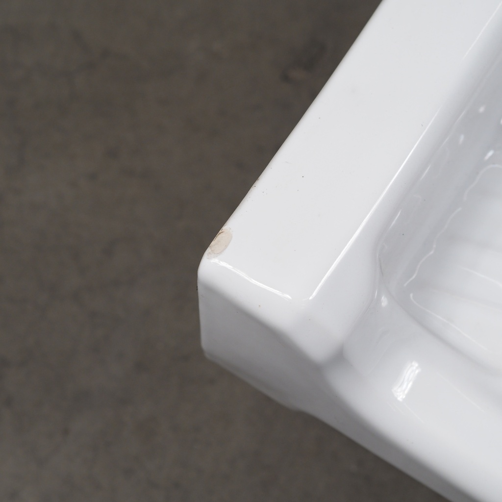 Glazed ceramic sink with double tap holes