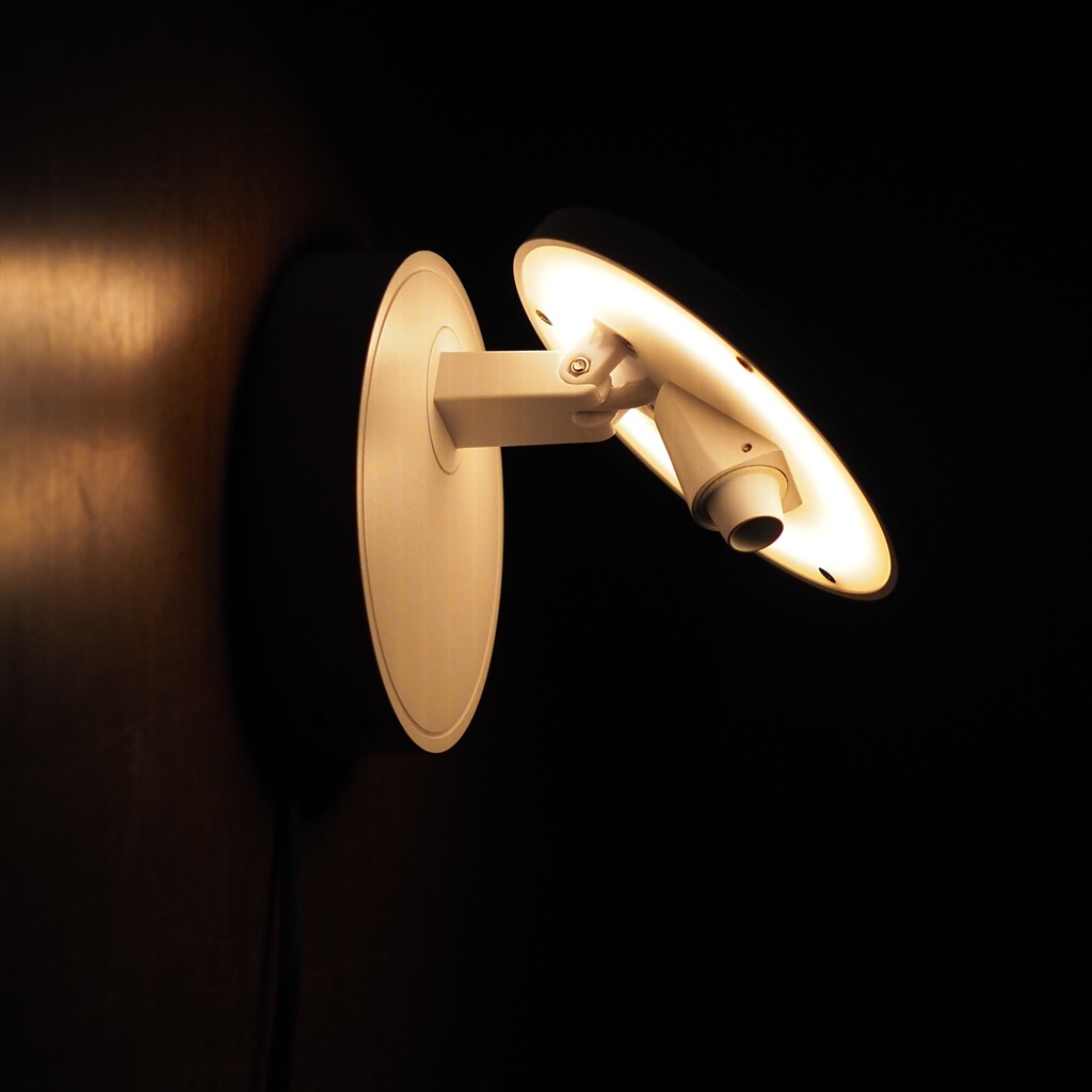Wall sconce 'Fiska' by Absinthe