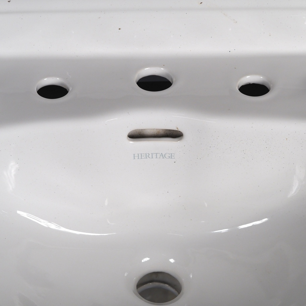 Double bathroom sink in green glazed porcelain by Villeroy & Boch