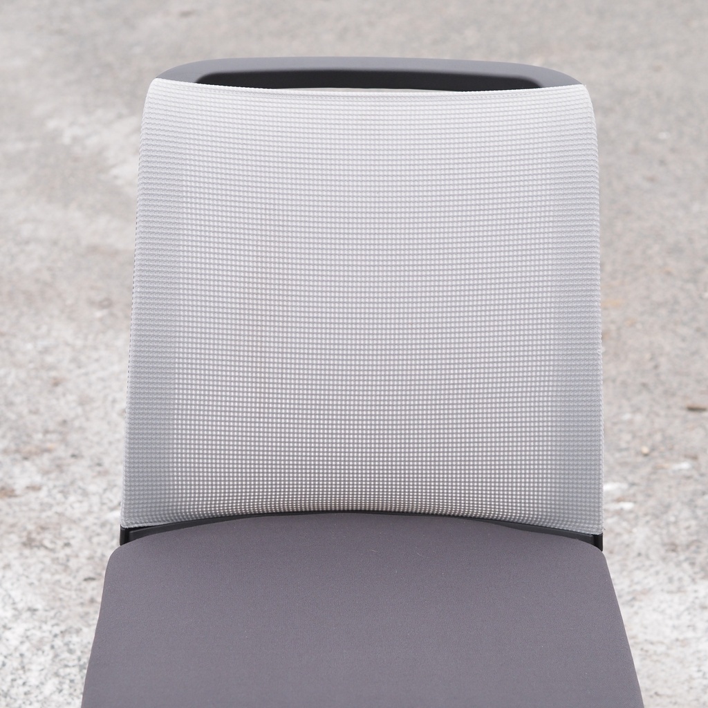 Stackable chair in Pagwood by Thur-op-seat