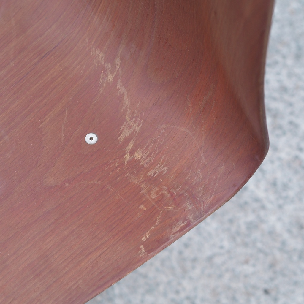 Stackable cantilever chair in pagwood and chromed steel by Pagholz