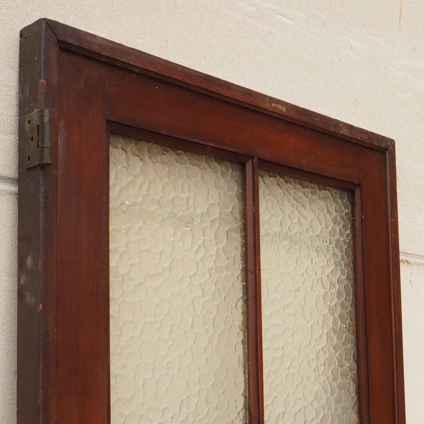 Door in wood with glass panels