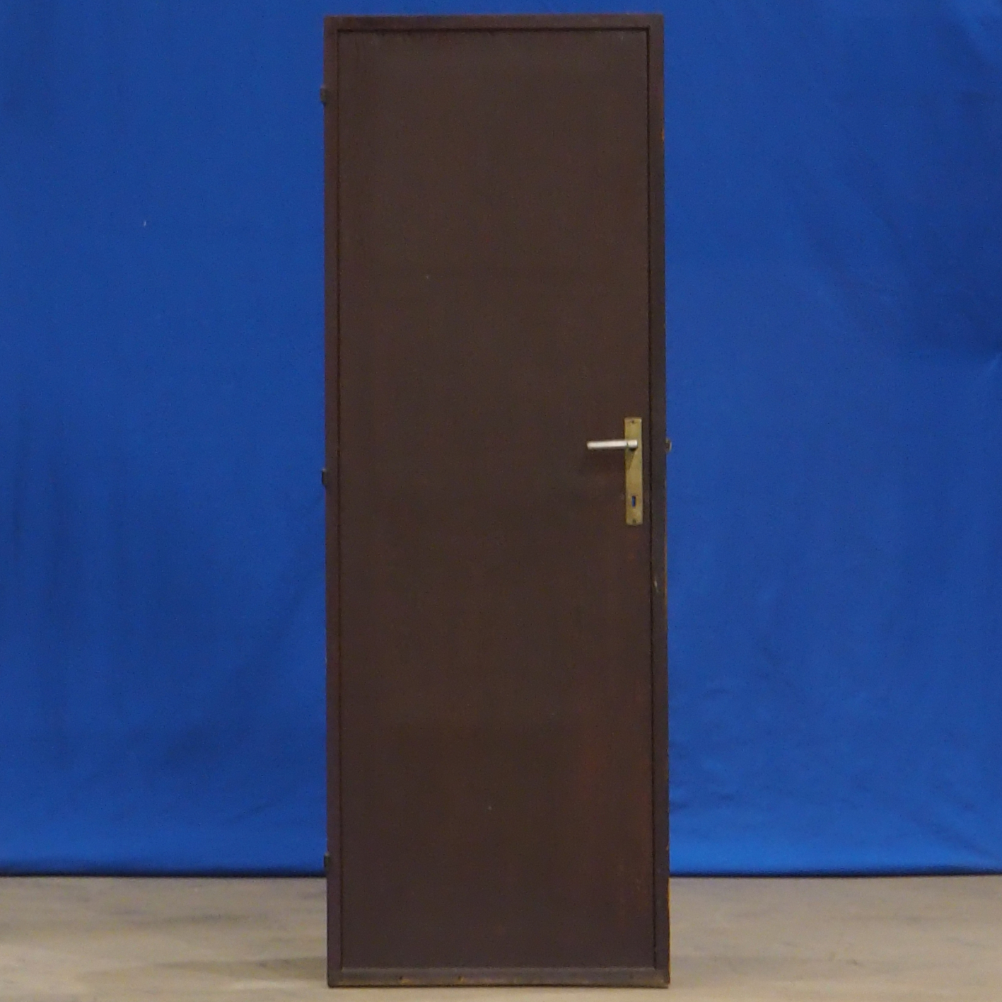 Doors in solid pine with handles by Walter Gropius (ca. 1930) – Left / Right