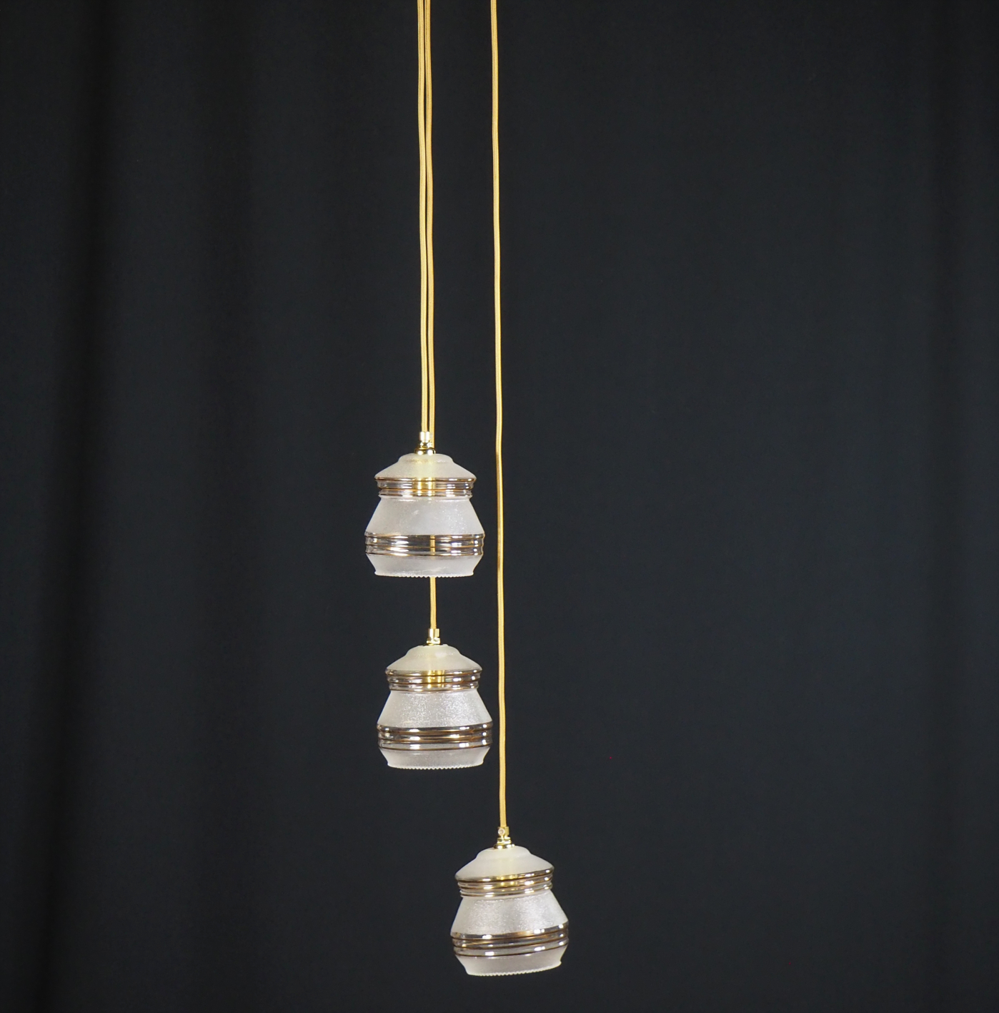 Hanging light ‘Ludovic’