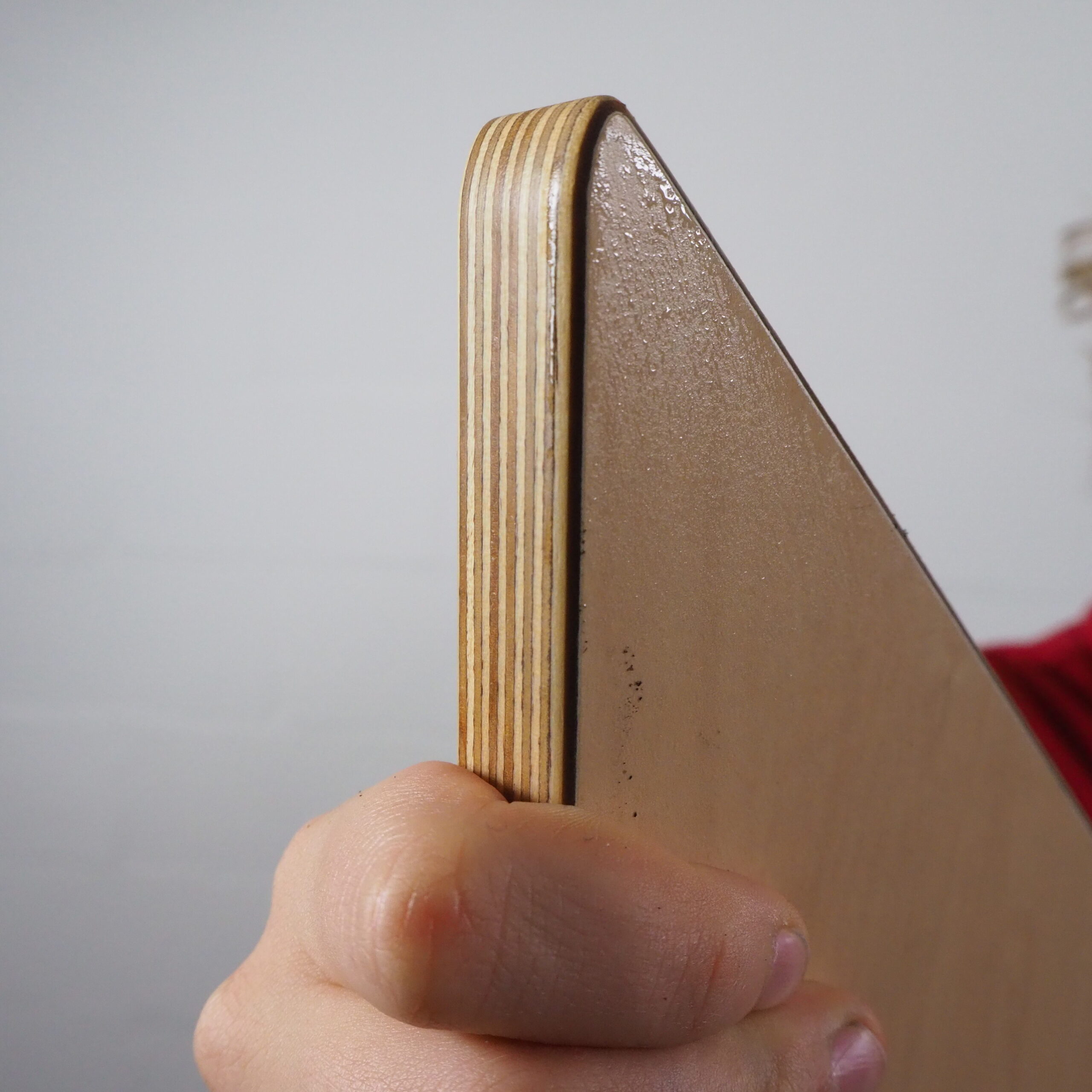 Laminated birch plywood (clothes peg shape)