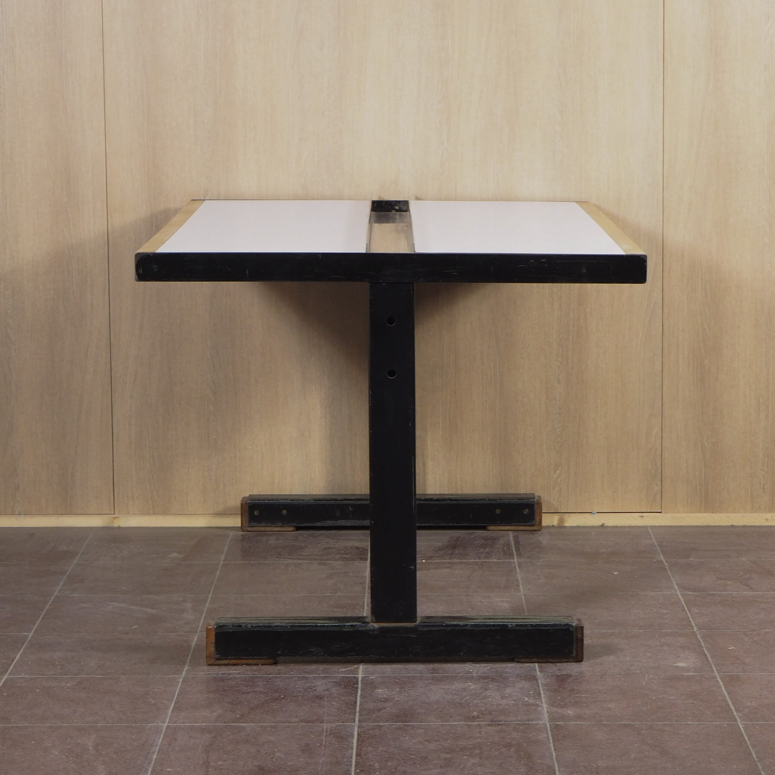 Table ‘Générale de Banque’ by Christophe Gevers (L. 180 or 120cm)