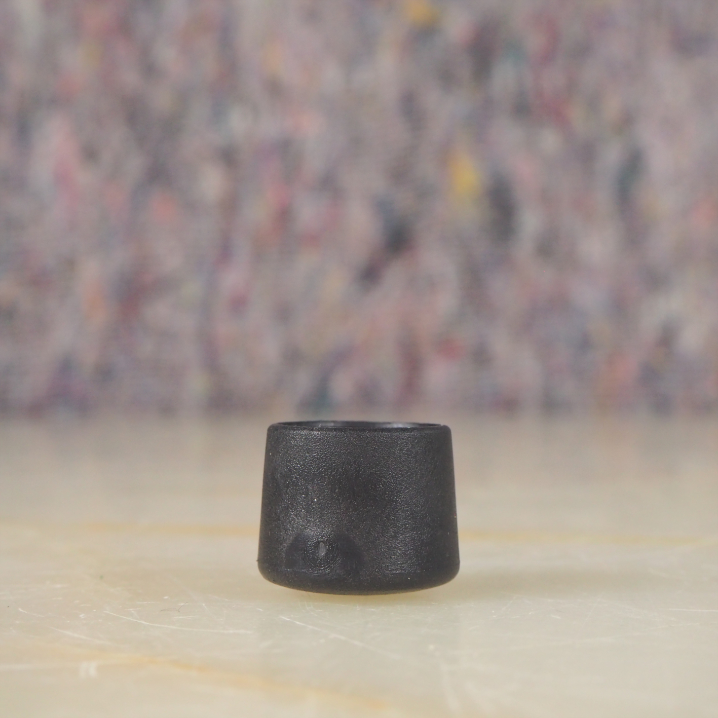 Plastic end caps – Factory New!