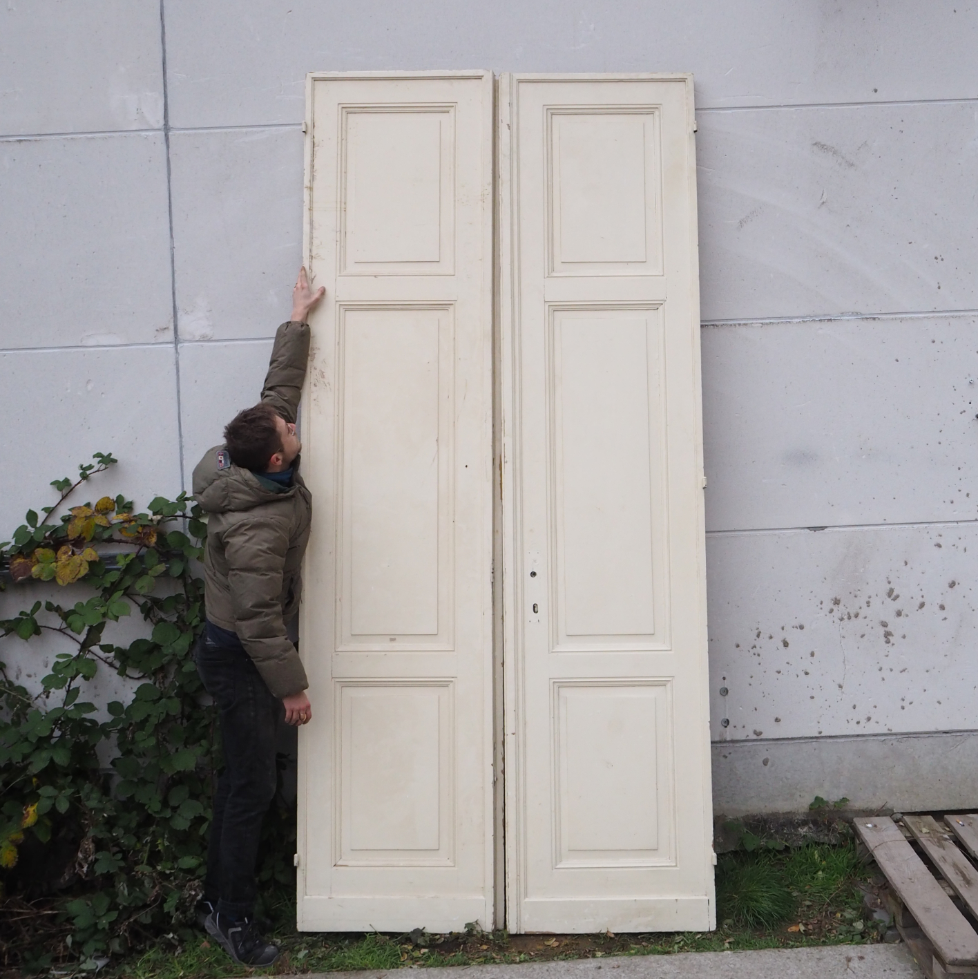 Double door in wood (H 292 cm x (W 65 cm + 65 cm)) – Left