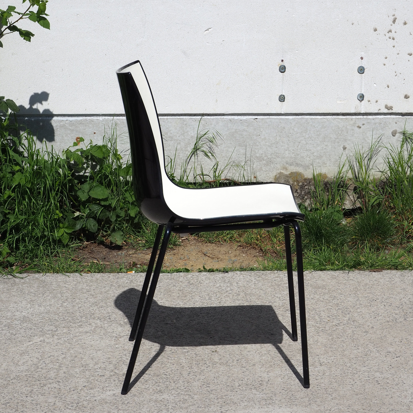 Black chair '3D-Colour 775' by Pedrali
