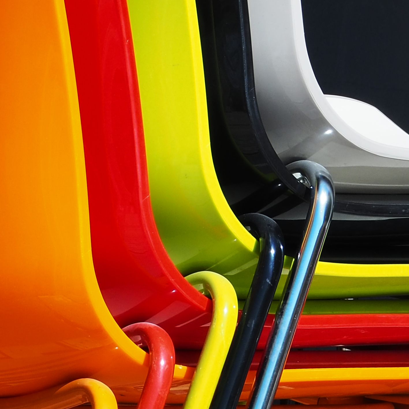 Black chair '3D-Colour 775' by Pedrali